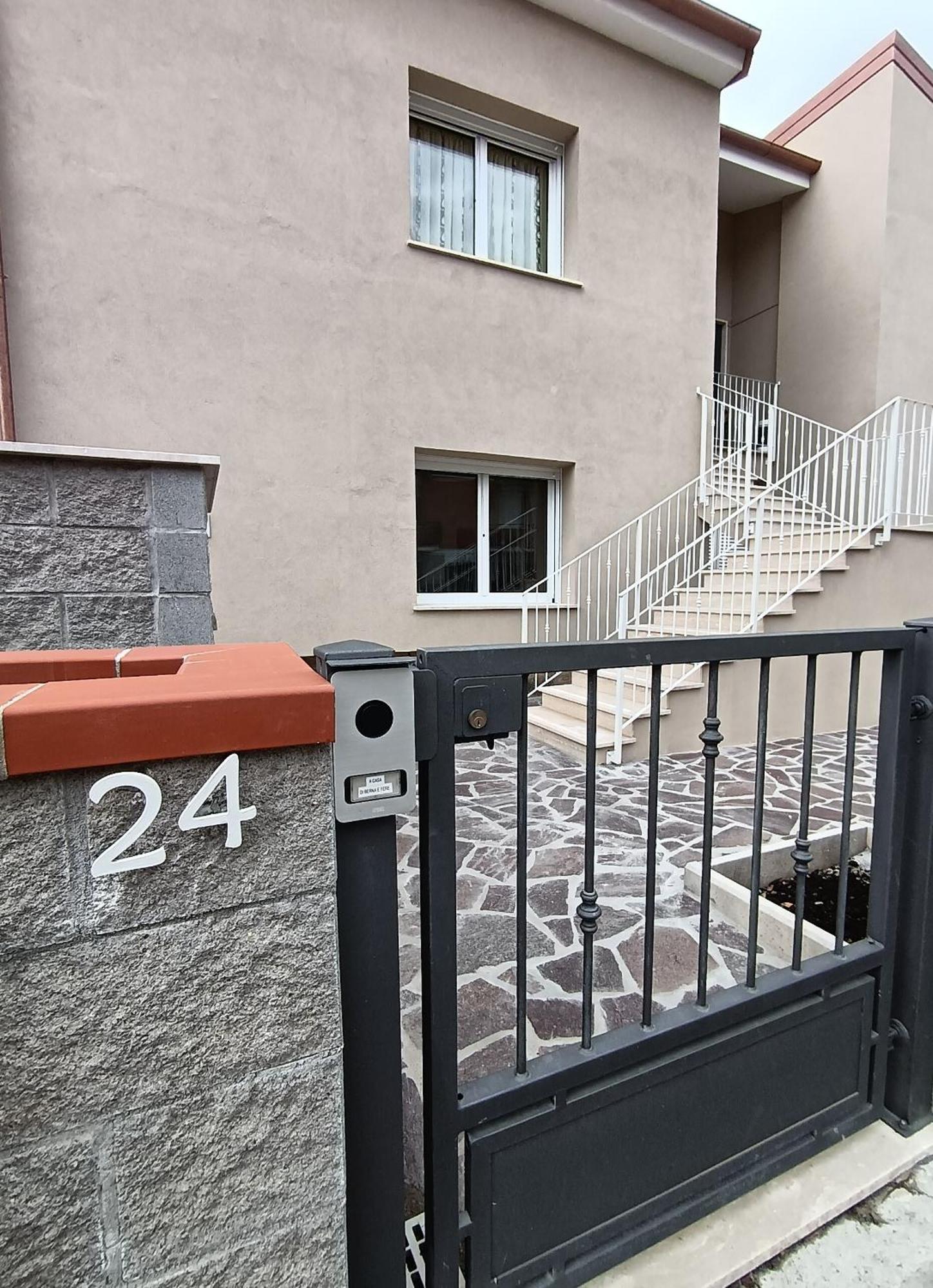 A Casa Di Berna E Tere Lägenhet Venturina Terme Exteriör bild
