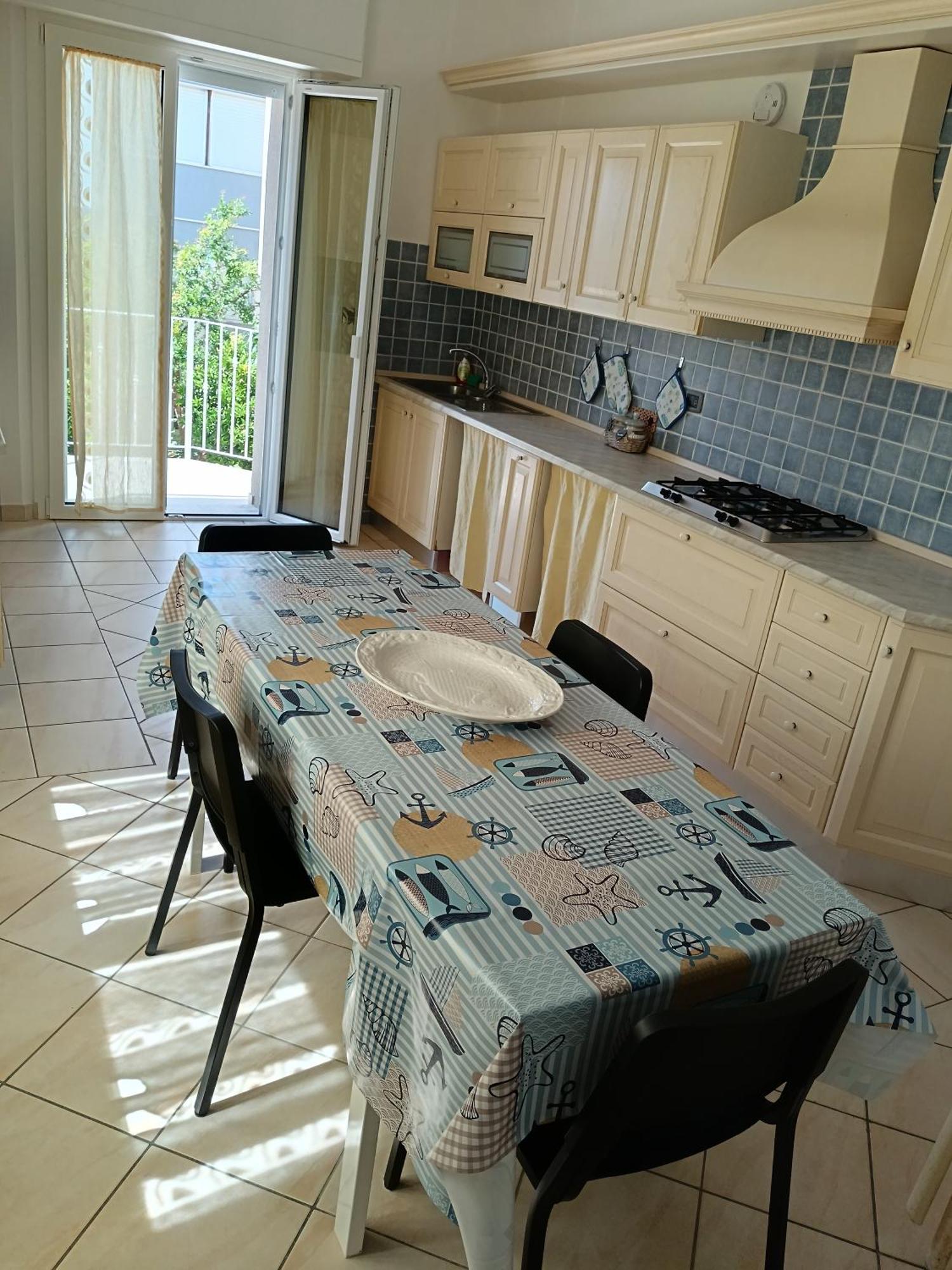 A Casa Di Berna E Tere Lägenhet Venturina Terme Exteriör bild